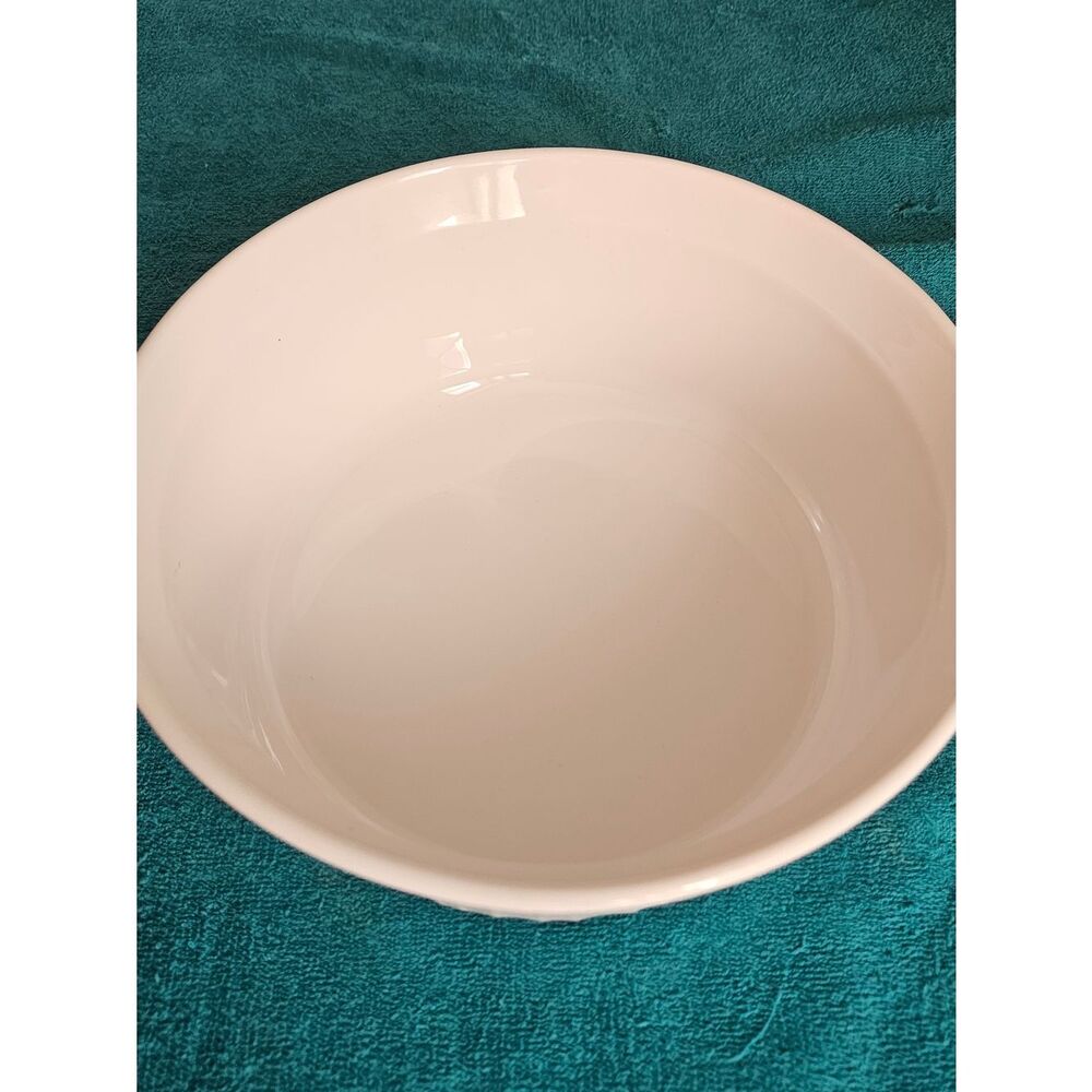 Corningware French White Ribbed Casserole with Clear Glass Lid 2.5 Liter - Picture 4 of 5